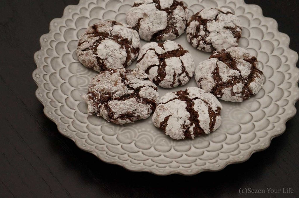 Crinkle Cookies by Sarah Franzen