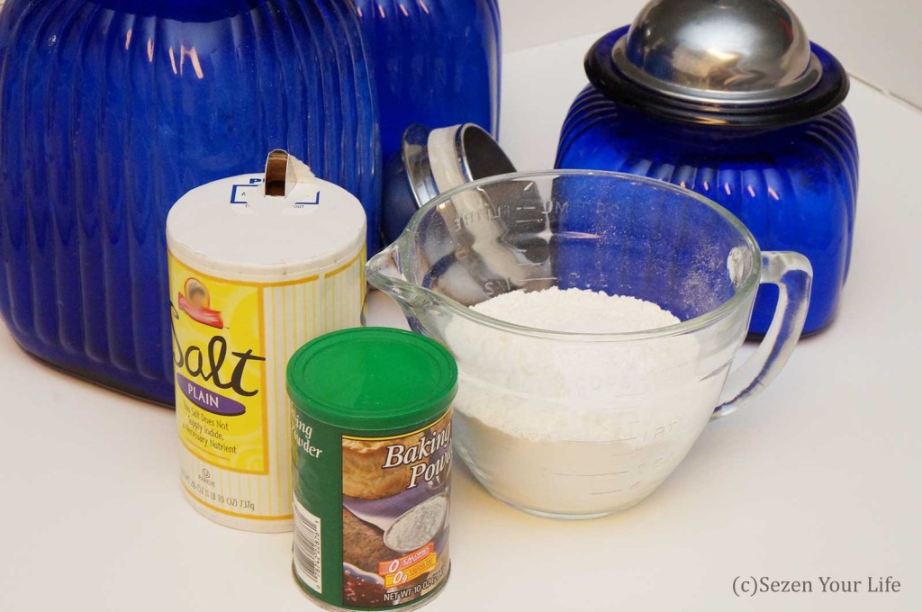 Mixing Dry Ingredients Crinkle Cookies by Sarah Franzen
