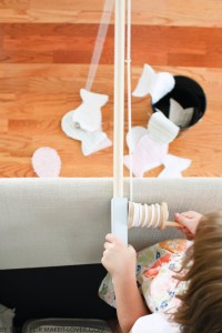 DIY-toy-fishing-pole-with-magnetic-fabric-fishes-5